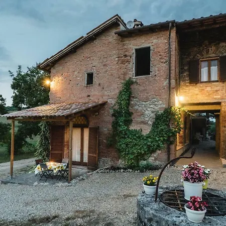 Podere Mieli Ferienhaus Costalpino